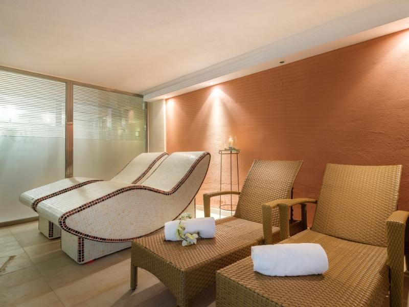 HOTEL VILLA CHIQUITA